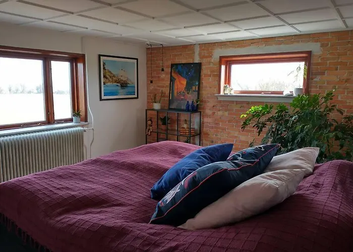 Idyllisk Gard Med Ro, Plads Og Havudsigt Feriehus *