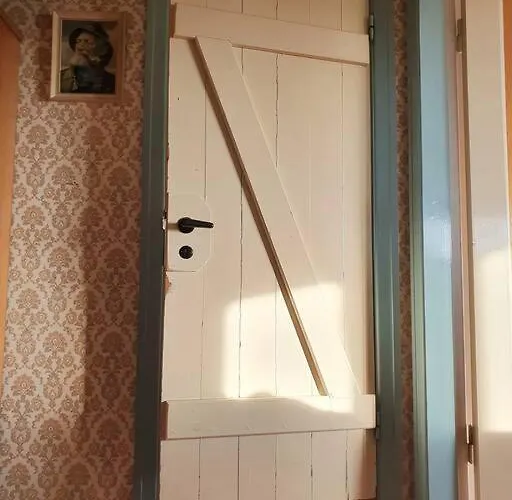 Idyllisk Gard Med Ro, Plads Og Havudsigt *